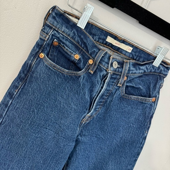 Levi’s wedgie dark wash slim fit size 24 button fly - Picture 6 of 10